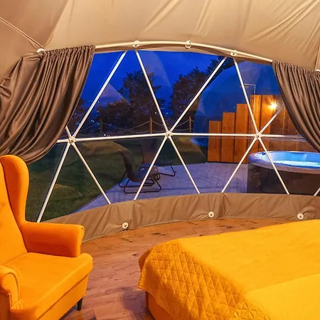Diamond Glamp & Jacuzzi Розкішний намет *