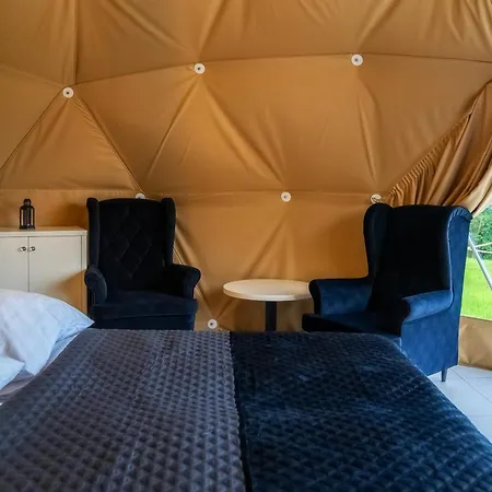 Diamond Glamp & Jacuzzi Розкішний намет *