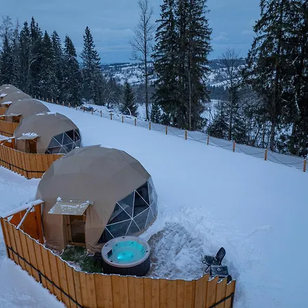 Розкішний намет Diamond Glamp & Jacuzzi